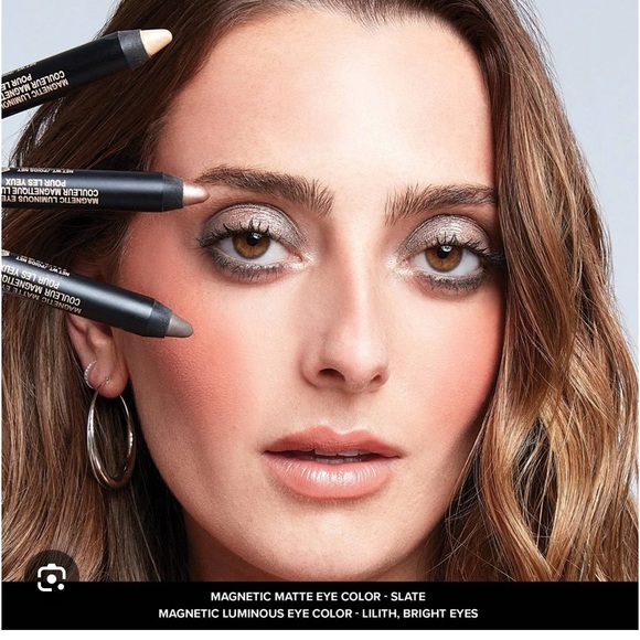 Nudestix Magnetic Luminous Eyeshadow Stick in Bright Eyes NWT - Picture 10 of 15